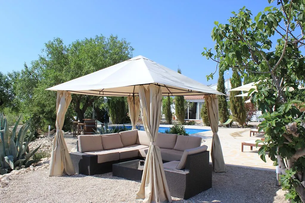 Luxe Bed & Breakfast Casa Paco Vélez Rubio 3*,  Spanje